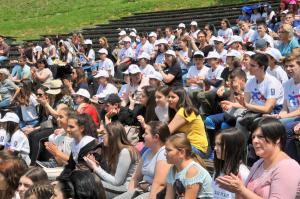 NEF 5905 1600x1063 compressed