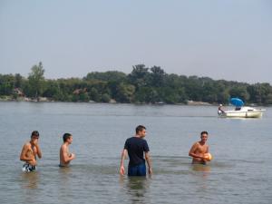 20190901 ratnoOstrvoDrugiDan (52) 800x600