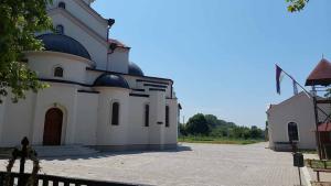 IMG-50615c0e833e0e91782948c4e8dfdee6-V