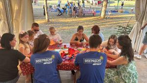 IMG-7c8d8d13643fe4d5d5da04d1a96a36a2-V web