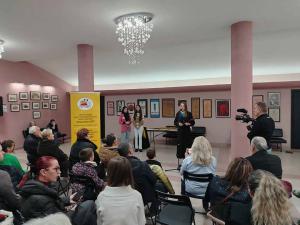 2025-11-23 hnrX7b IMG 144034 web