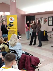 2025-11-23 hnrX7b IMG 150441 web