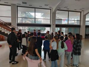 2026-03-16 hnrX7b 150753 web