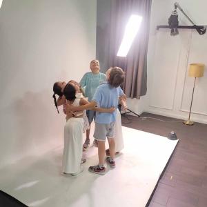 IMG-b75d6eec2cb233f8a5b11d6b157a82f8-V web